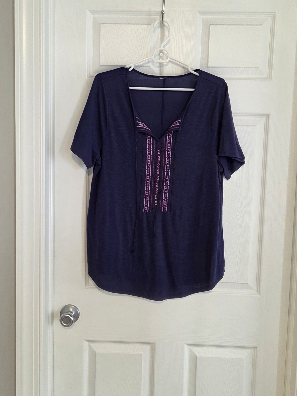 Source Unknown Navy Short Sleeve Tunic with Pink Embroidered Placket